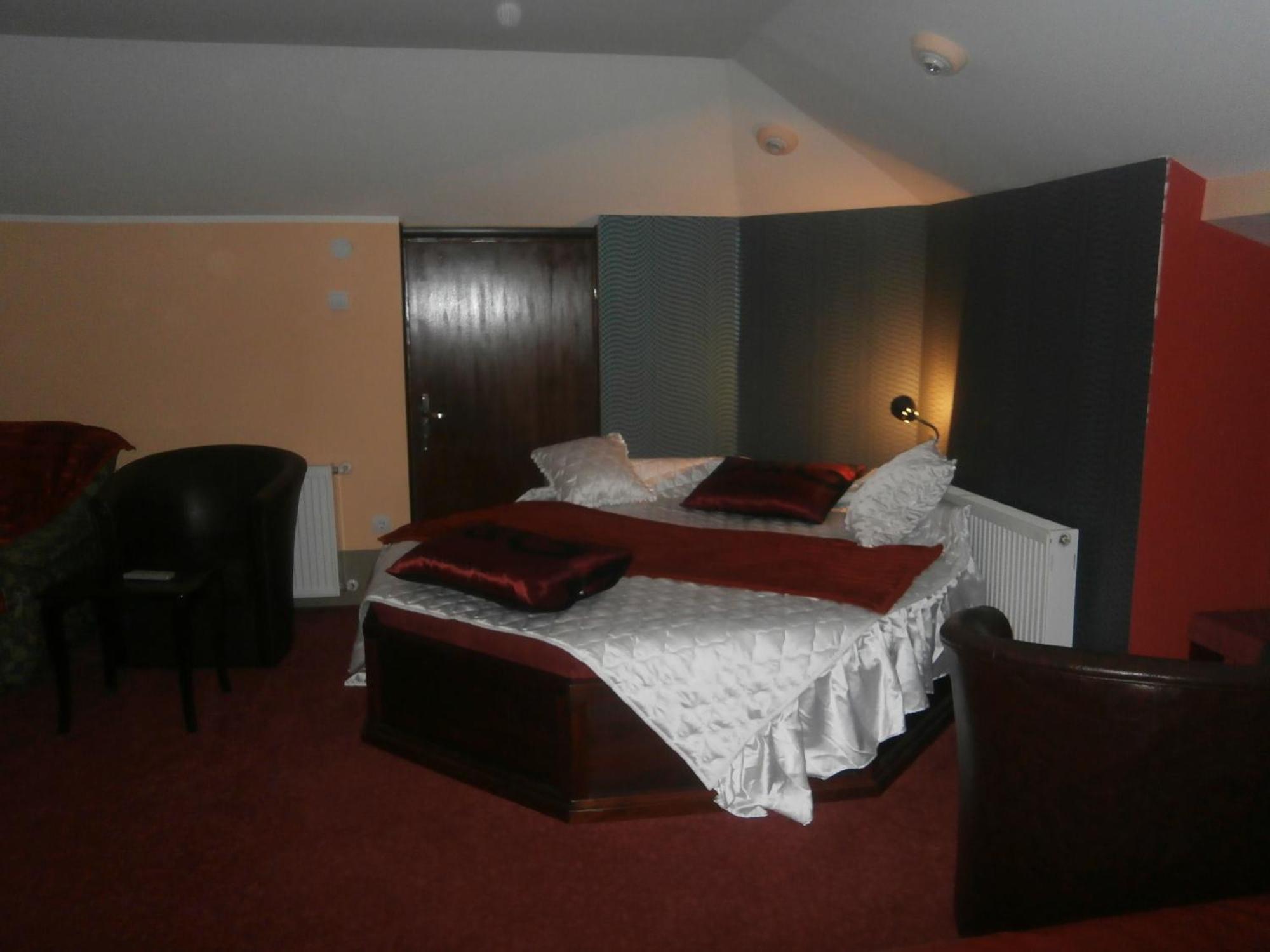 Hotel Vila Mitic Luxx Spa Centar Leskovac  Extérieur photo