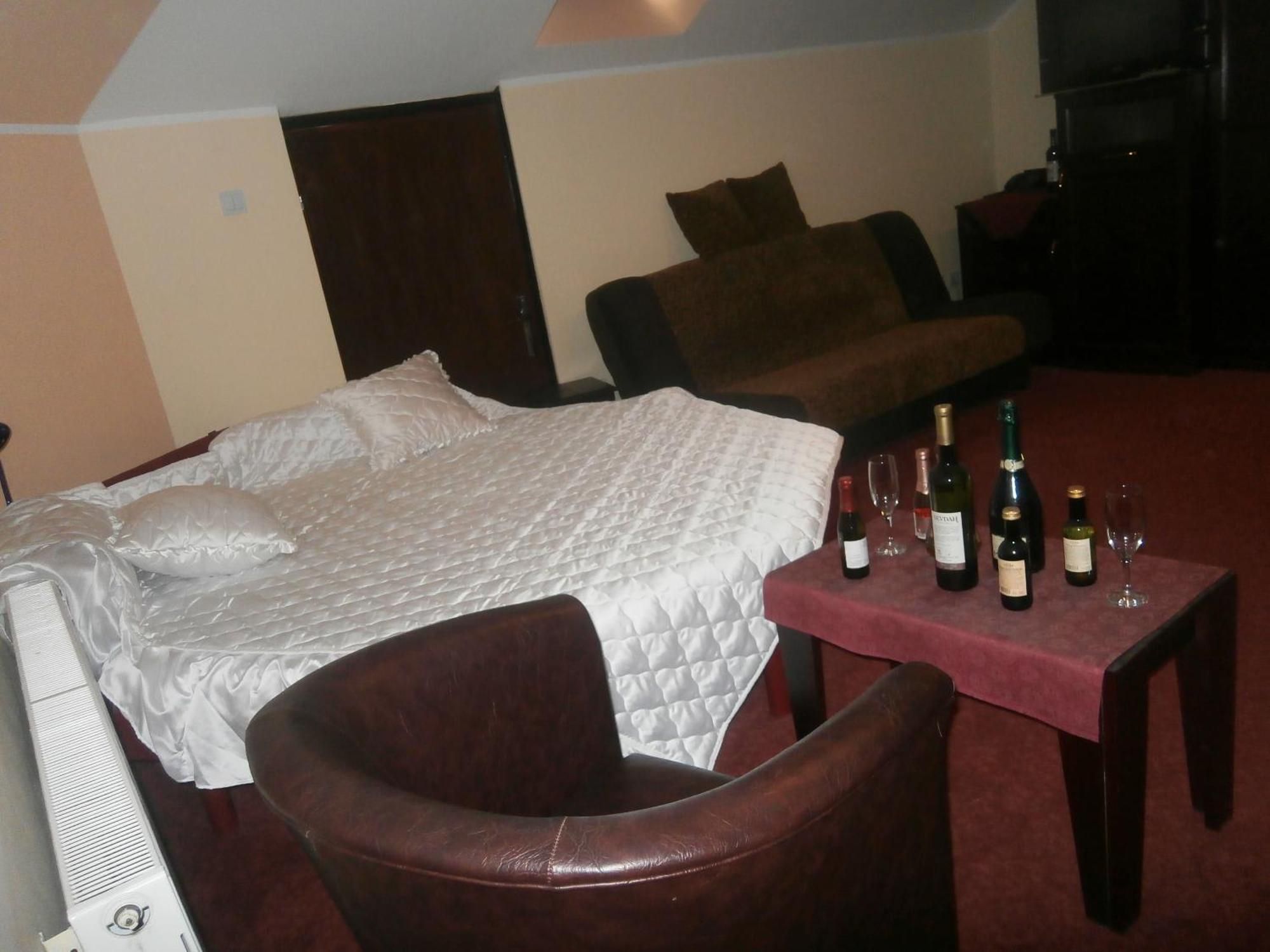 Hotel Vila Mitic Luxx Spa Centar Leskovac  Extérieur photo